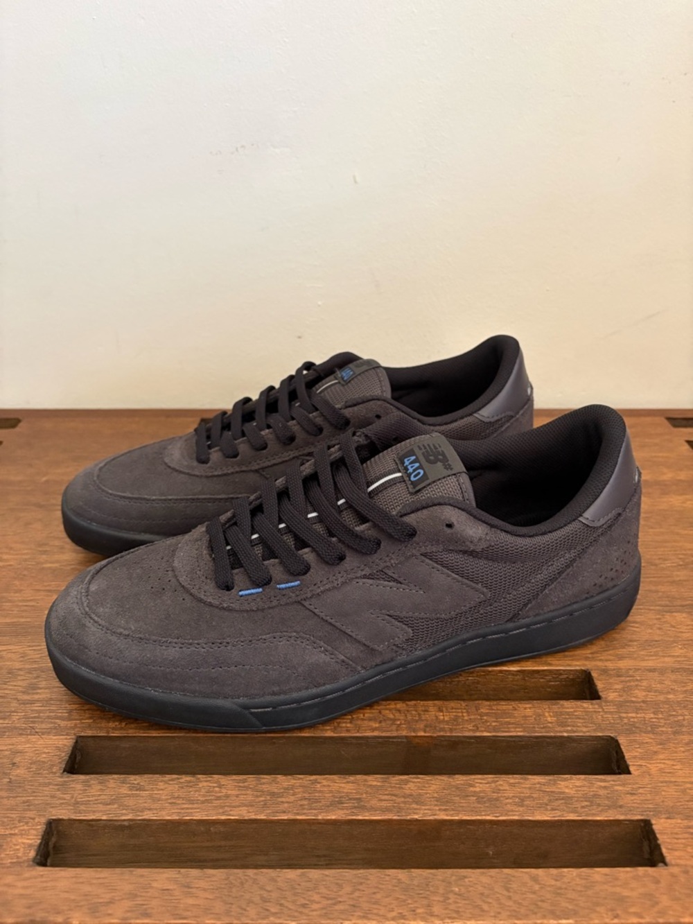 New Balance Numeric 440 V2
Color: Black cement with black 
Size: 12